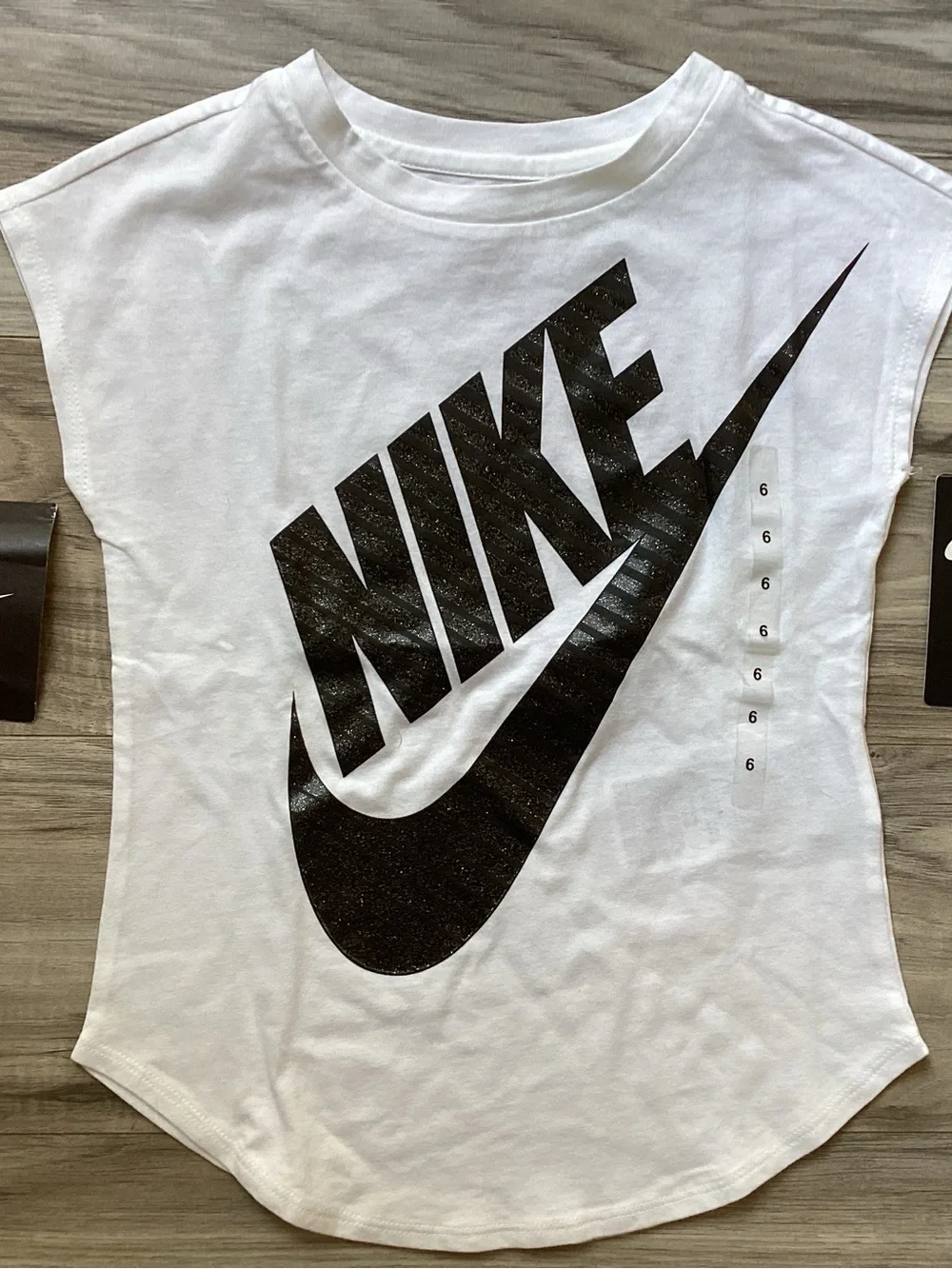 Nike girls cap sleeve & Shorts outfit size 6(NWT) ~PRICE IS FIRM, NO OFFERS~